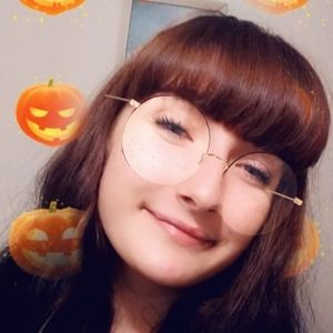 Meet your Posher, Karra